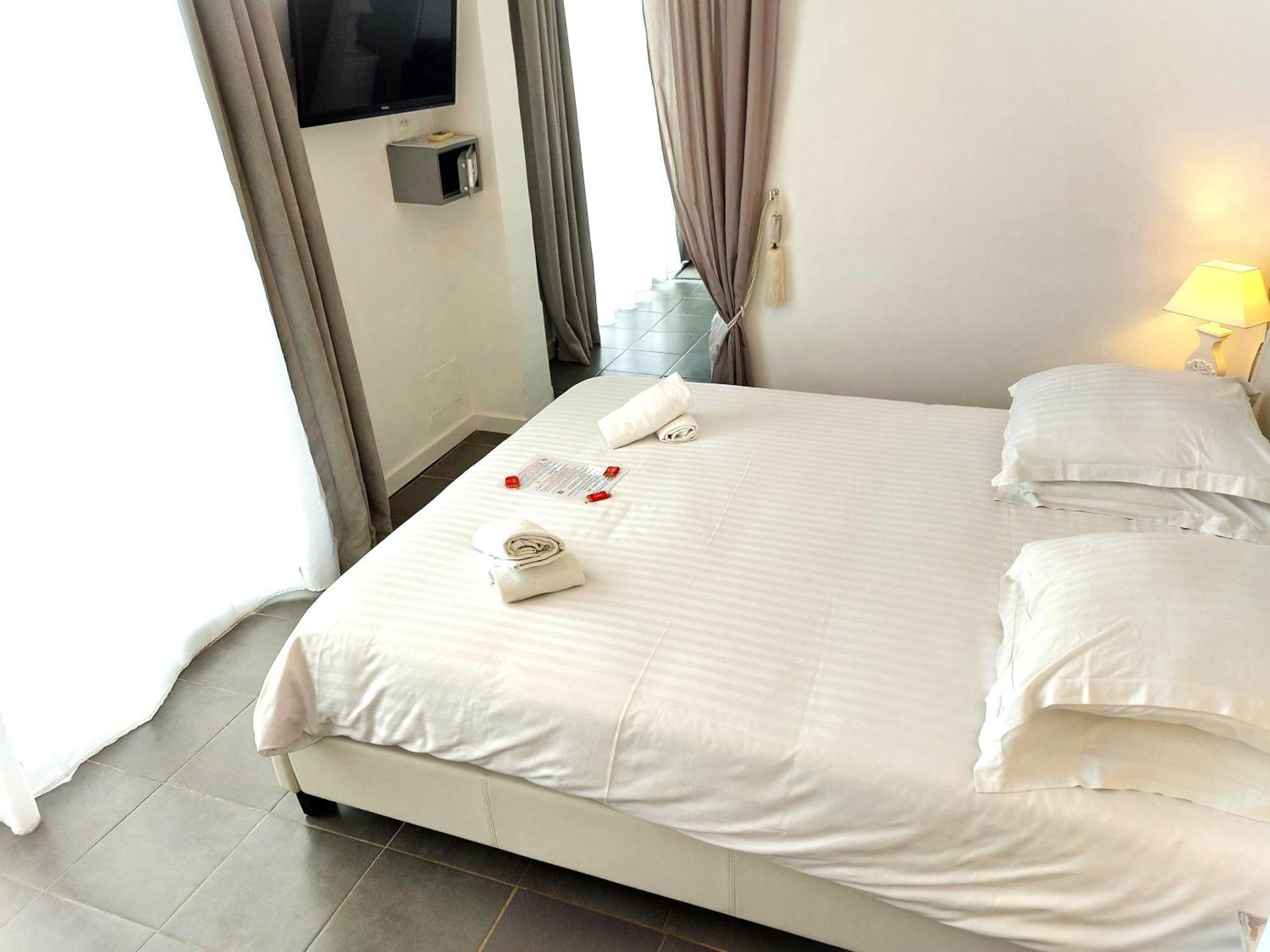 Hotel Les Jardins De Bormes, Sauna & Jacuzzi Pokój zdjęcie
