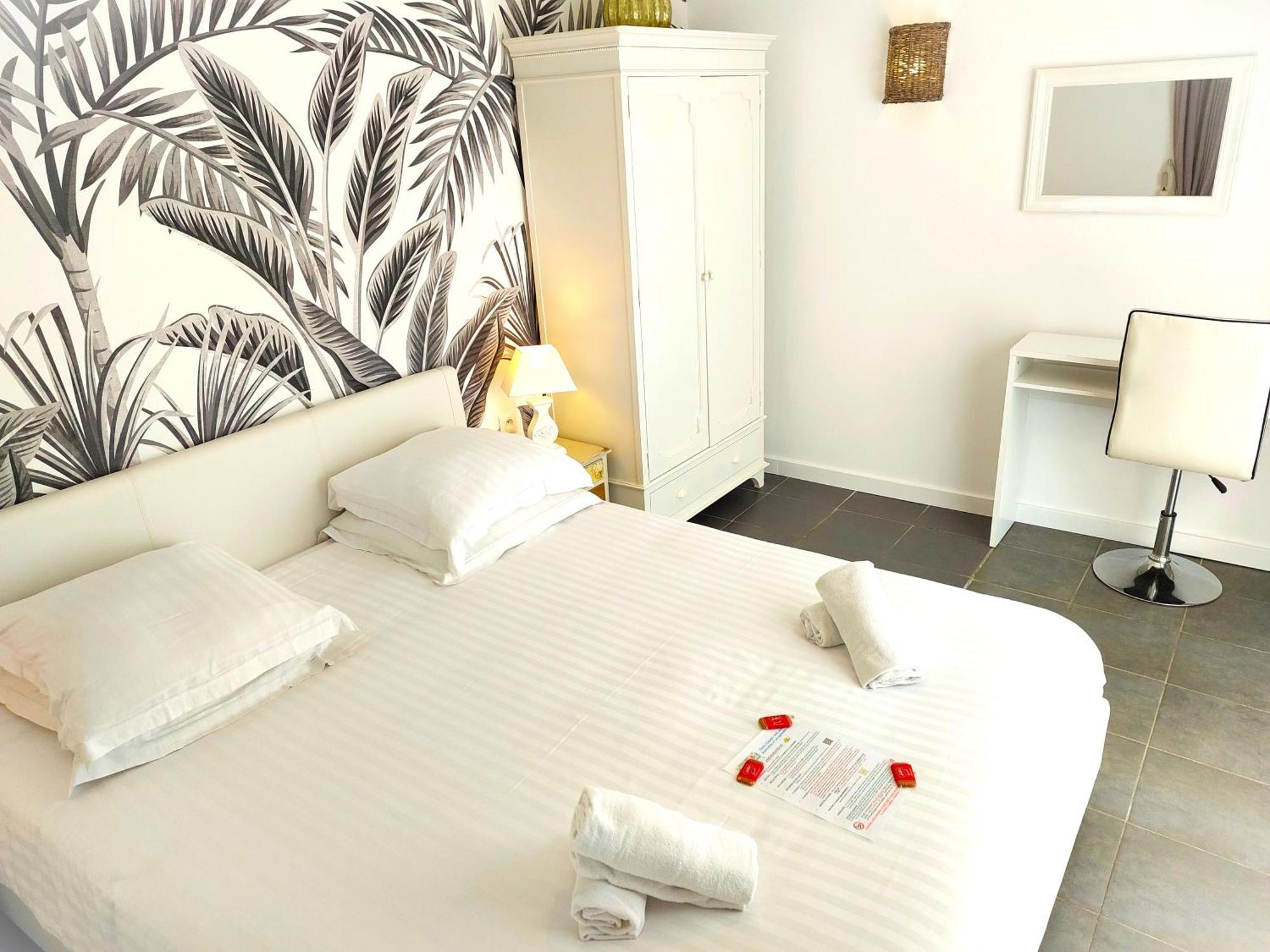 Hotel Les Jardins De Bormes, Sauna & Jacuzzi Pokój zdjęcie